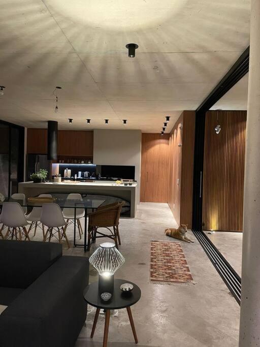 Апартаменты Vintage Master - Praca Encol Порту-Алегри Экстерьер фото